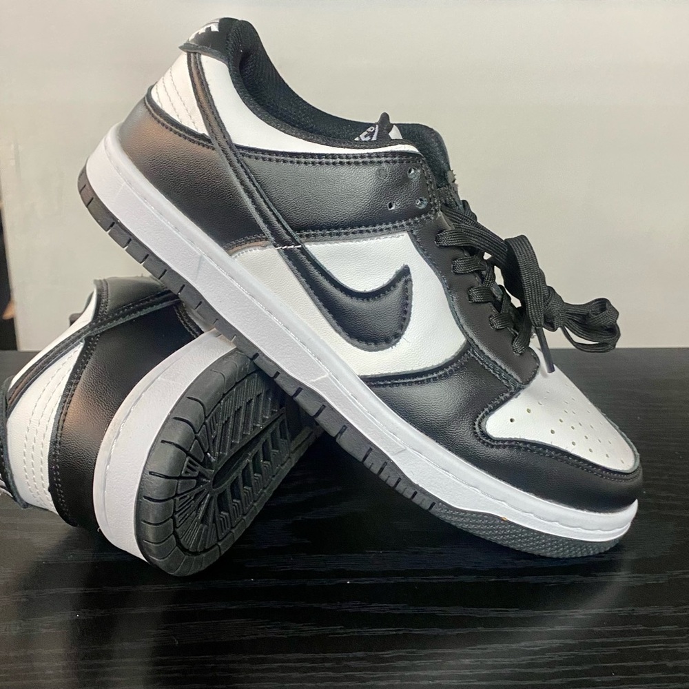 Nike Low Top Shoes